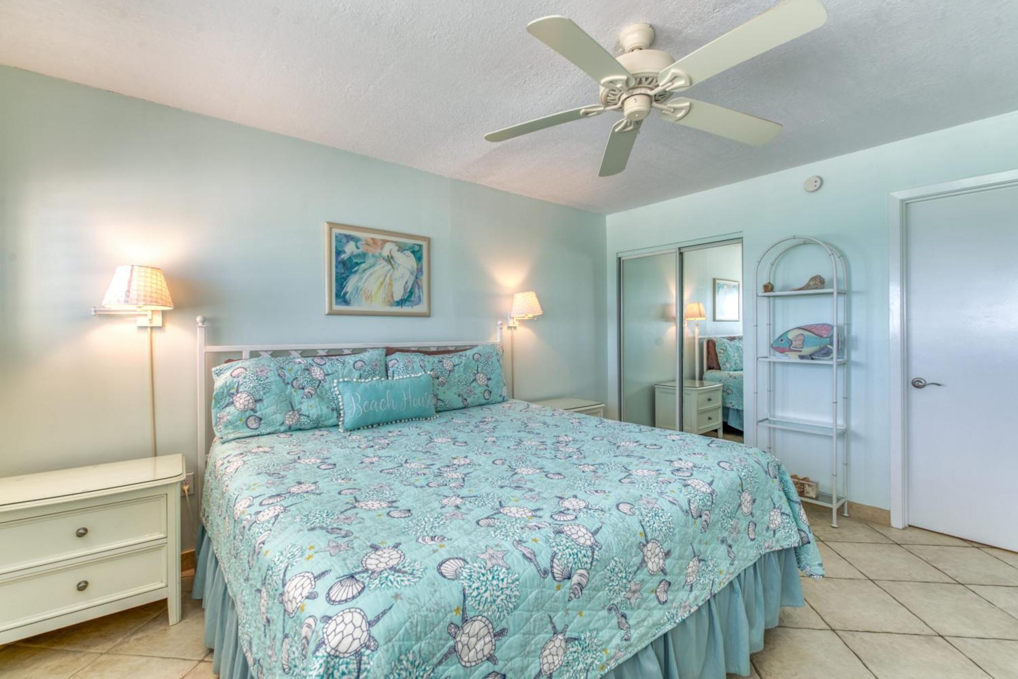 Beach House Condominiums B405 - Beachfront With Pool, Wifi, & Beach Service Destin Exterior photo